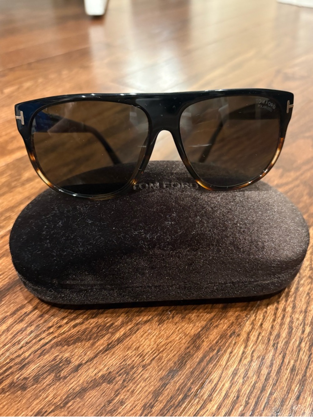Tom Ford Kristen TF375 Polarized Sunglasses – Tortoise/Black Gradient